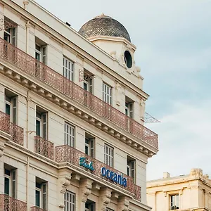 Escale Oceania Vieux Port מלון